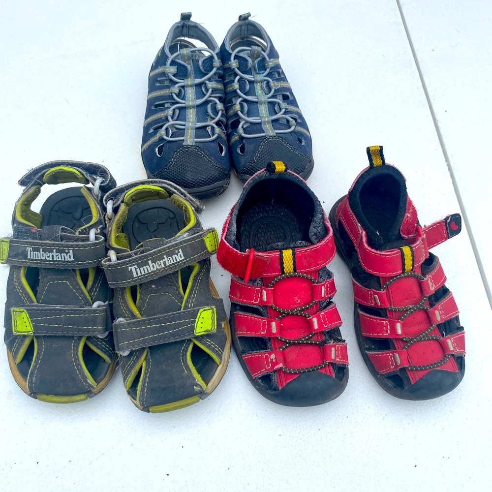 Toddler boys sandals 7C. 3 pair! So Cute!!